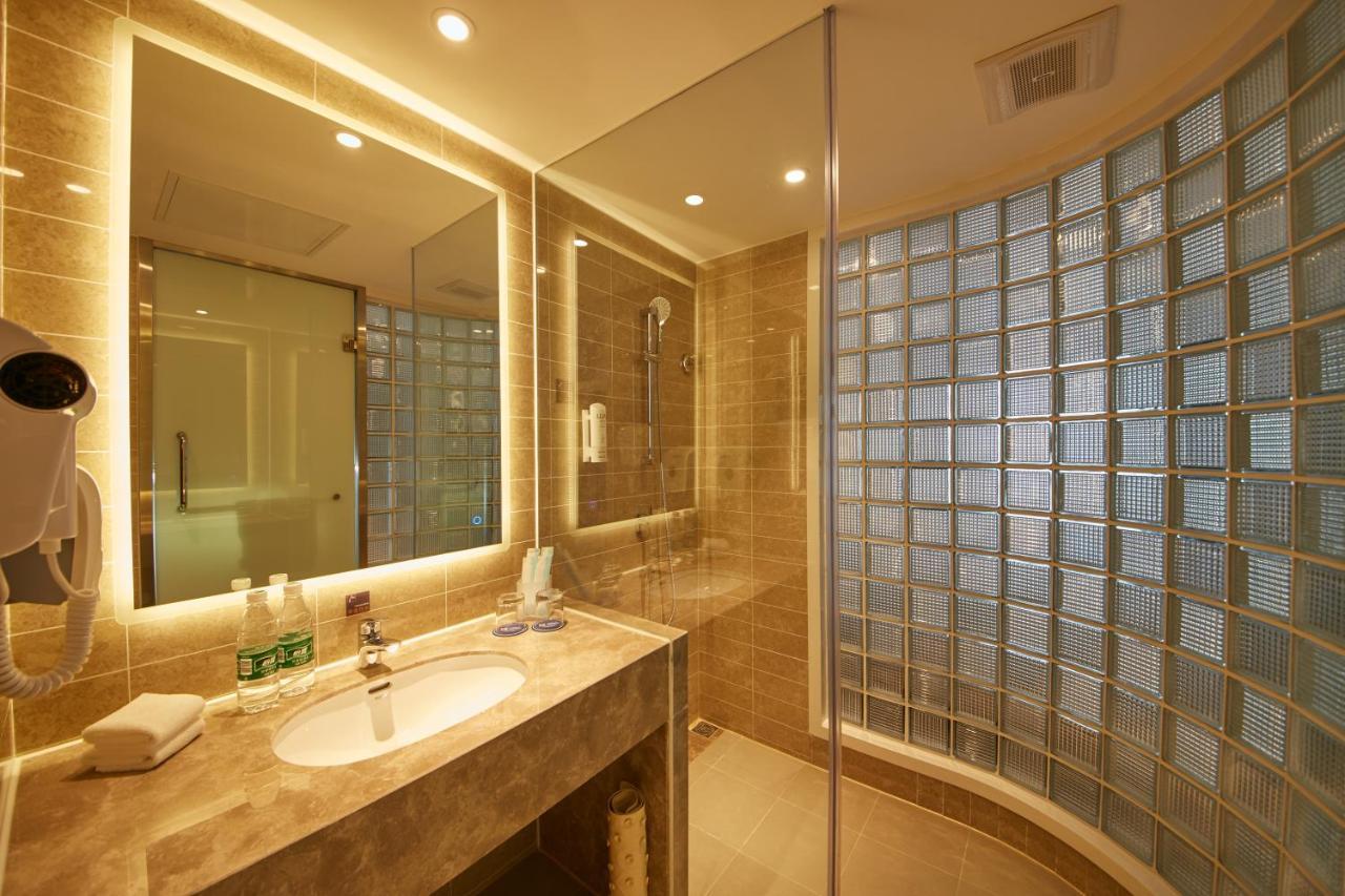 Holiday Inn Express Shenyang Tawan, An Ihg Hotel Eksteriør bilde